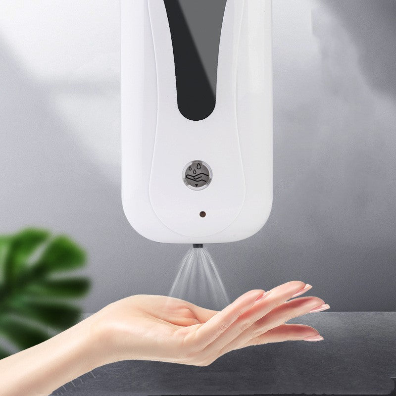 Wall-mounted spray disinfection machine