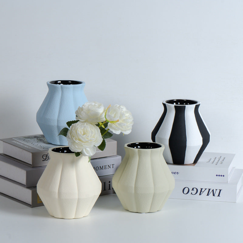 Ceramic VaseSimple Creative Petal Ceramic Vase