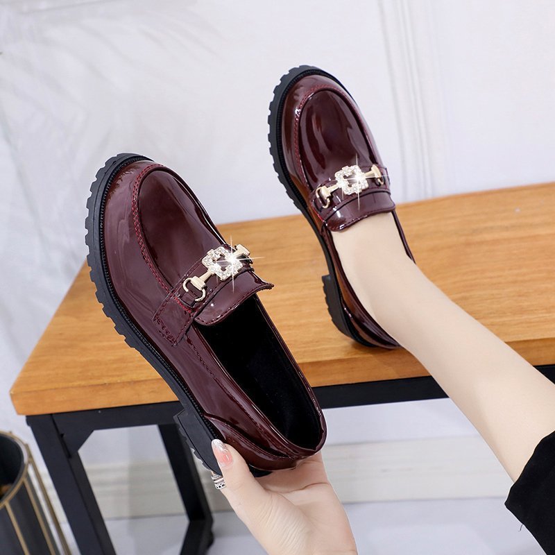 British style small leather shoes