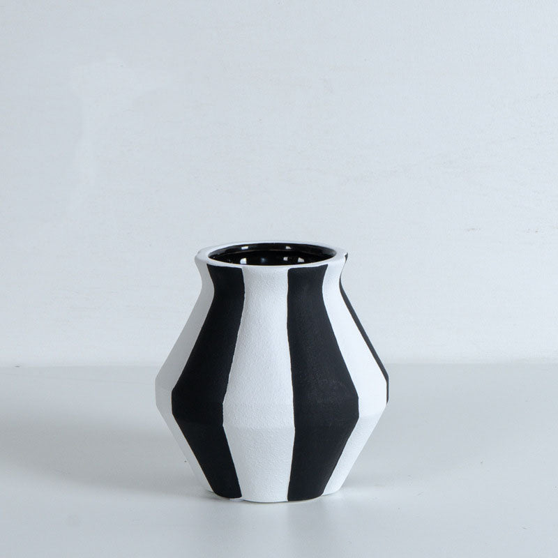 Ceramic VaseSimple Creative Petal Ceramic Vase